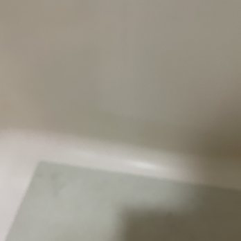 Super 8 by Wyndham Warrensburg - Dirt ring in the tub. - Hotels Near Me - Warrensburg, Missouri Super 8 by Wyndham Warrensburg - Dirt ring in the tub. - Hotels Near Me - Warrensburg, Missouri