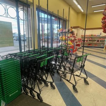 Dollar Tree - Carts with the poles (can't leave the store) - Discount Store Near Me - Phoenix, Arizona Dollar Tree - Carts with the poles (can't leave the store) - Discount Store Near Me - Phoenix, Arizona