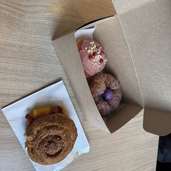 Rose Ave Bakery - Scallion, Egg, Cheese and Bacon Sandwich,  Ube Cheese Kouign Amann, Pomegranate Donut - Bakeries Near Me - Washington, DC, District of Columbia