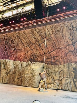 Indiana Jones™ Epic Stunt Spectacular! by null