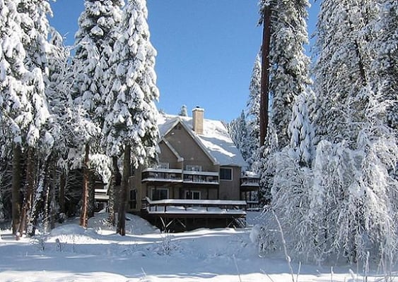 Yosemite Lodging at Big Creek Inn B&B by null