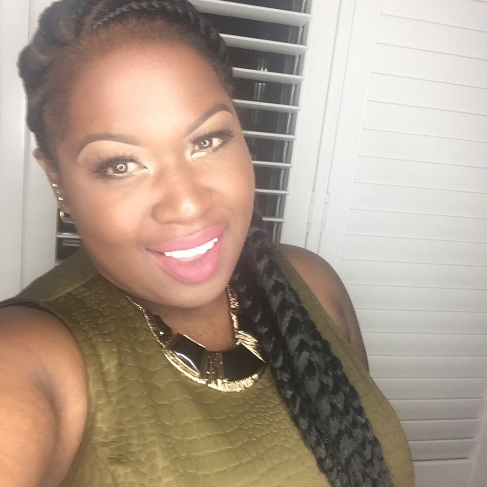 V TheMakeupArtist - Fleek! - Makeup Artists Near Me