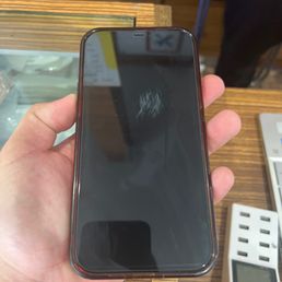 New screen replaced and new screen protector on my iPhone 12 Pro Max! Like new!