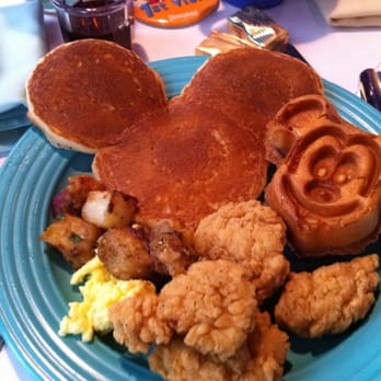 Goofy's Kitchen - Mickey mouse pancake and waffles. So cute - American Near Me - Anaheim, California