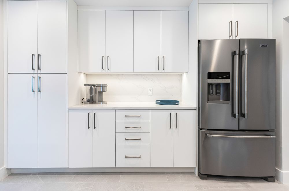 Slide of Jimenez Contracting & Construction Serv