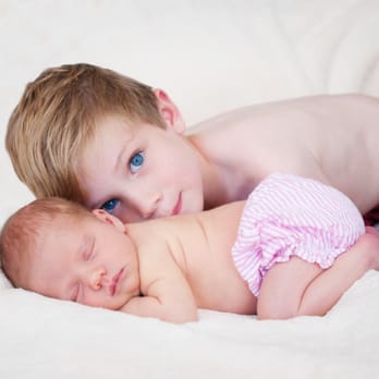 Gina Risso Photography - siblings - Session Photography Near Me Gina Risso Photography - siblings - Session Photography Near Me
