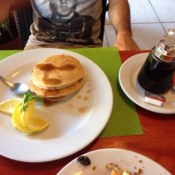 Natura - Hot cakes - Vegetarian Near Me - Cancún, ROO Natura - Hot cakes - Vegetarian Near Me - Cancún, ROO