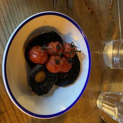 The Plough Inn - Charcoal grilled tomatoes and mushrooms.
