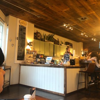 Bumper Crop Coffee - Front counter - Coffee & Tea Near Me - Lewiston, Idaho