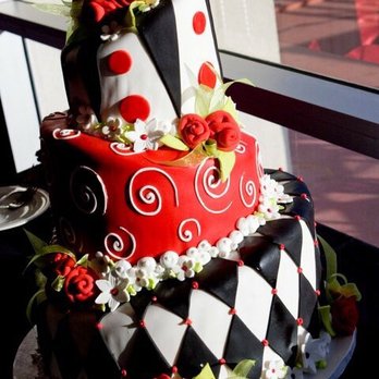 Freed's Bakery - My wedding cake..9 years later and I'm still crazy about the cake, and the guy - Bakeries Near Me - Las Vegas, Nevada Freed's Bakery - My wedding cake..9 years later and I'm still crazy about the cake, and the guy - Bakeries Near Me - Las Vegas, Nevada