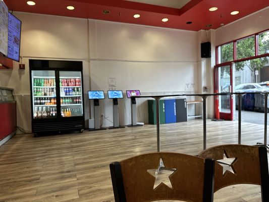 Blondie's Pizza by null