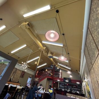 Slate Street Cafe - Inside - New American Near Me - Albuquerque, New Mexico
