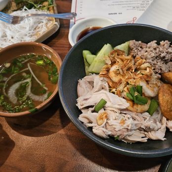 Bodega - dry hu tieu - Vietnamese Near Me - San Francisco, California