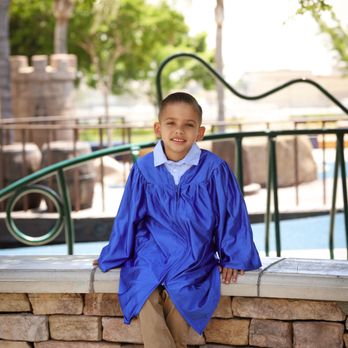 CMG Photography - Graduation Session - Session Photography Near Me CMG Photography - Graduation Session - Session Photography Near Me