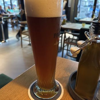 Daintree Pinsa Bar - Pizza Near Me - Munich, BY