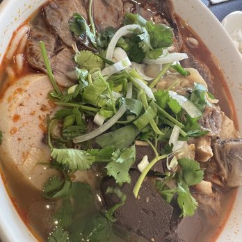 Huynh Dining - Bun Bo Hue Duoi Bo. - Vietnamese Near Me - San Jose, California Huynh Dining - Bun Bo Hue Duoi Bo. - Vietnamese Near Me - San Jose, California