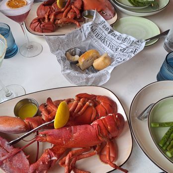 Fresh Catch Inland - Fantastic lobster dinner - Seafood Near Me - Estero, Florida Fresh Catch Inland - Fantastic lobster dinner - Seafood Near Me - Estero, Florida