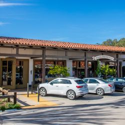 Strawberry Village Shopping Center
