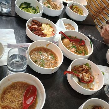 Golden Leaf - Vermicelli noodles, braised pork with rice, deep fried intestine, pickled cucumber, popcorn chicken, etc. - Taiwanese Near Me - San Gabriel, California