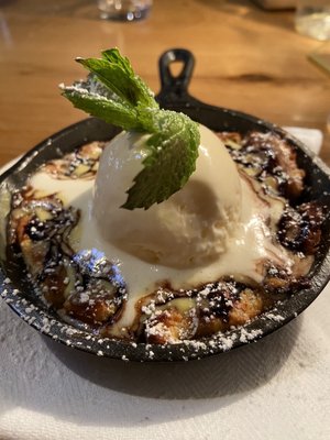 Steak & Whisky American Tavern by null