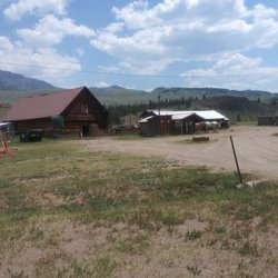 Freemons Ranch - Horses