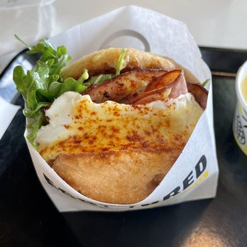 Eggbred - The Ben Franklin - Breakfast & Brunch Near Me - La Habra, California
