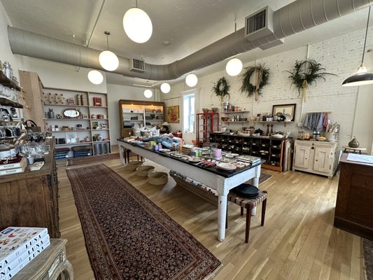 Viand Mercantile by null