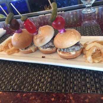 333 Pacific - Sliders are amazing! - Steakhouses Near Me - Oceanside, California