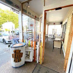 The Everyday Cafe & Pub - Outdoor Dining amongst flora & fauna