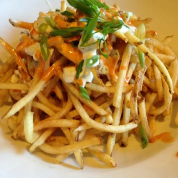 Simmzy's - Blue cheese haystack - American Near Me - Manhattan Beach, California