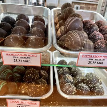 Common Grounds Coffee House & Desserts - Chocolates! - Desserts Near Me - Apex, North Carolina Common Grounds Coffee House & Desserts - Chocolates! - Desserts Near Me - Apex, North Carolina