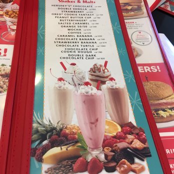Ruby's Diner - Diners Near Me - Commerce, California