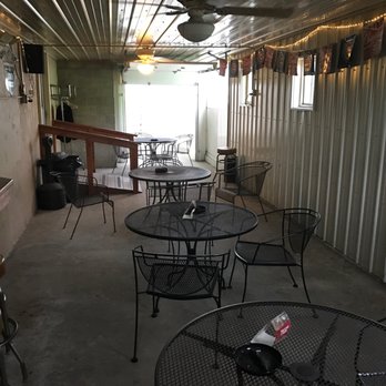 Bud's Bar - the interior of a restaurant - Pool Halls Near Me - Rantoul, Illinois