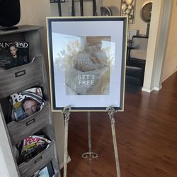 Buy 2 facials get 1 free