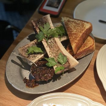 Au Cheval - Roasted Marrow Bones, Beef Cheek Marmalade & Toast - Bars Near Me - Chicago, Illinois