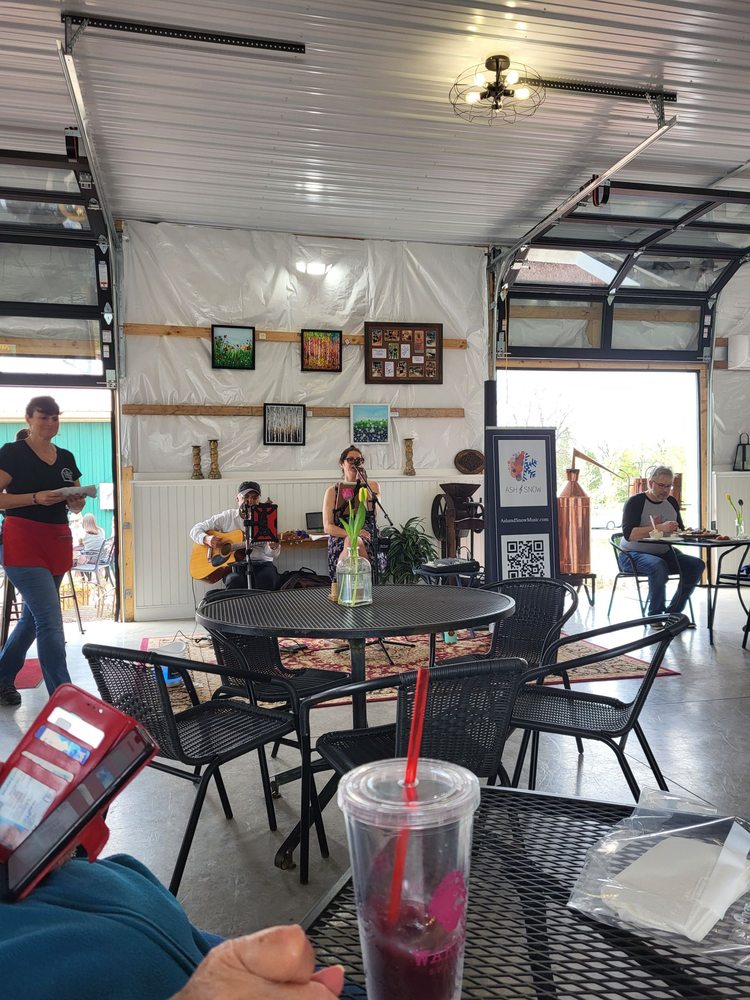 BLACK RIVER FARMS Updated October 2024 13 Photos & 23 Reviews