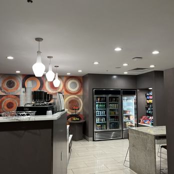 Marriott St. Louis Airport - Market - Hotels Near Me - St. Louis, Missouri
