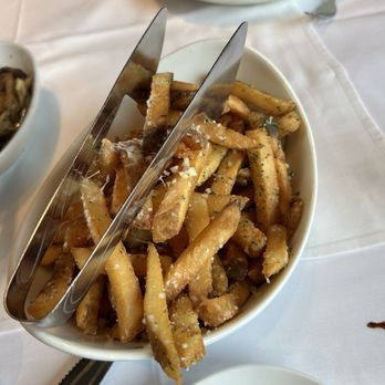 Del Frisco's Double Eagle Steakhouse - Truffle fries - Steakhouses Near Me - Houston, Texas Del Frisco's Double Eagle Steakhouse - Truffle fries - Steakhouses Near Me - Houston, Texas