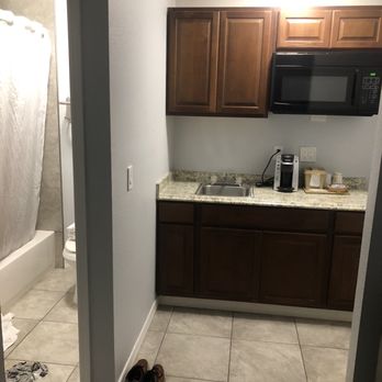 Lantern Inn & Suites - Hotels Near Me - Sarasota, Florida