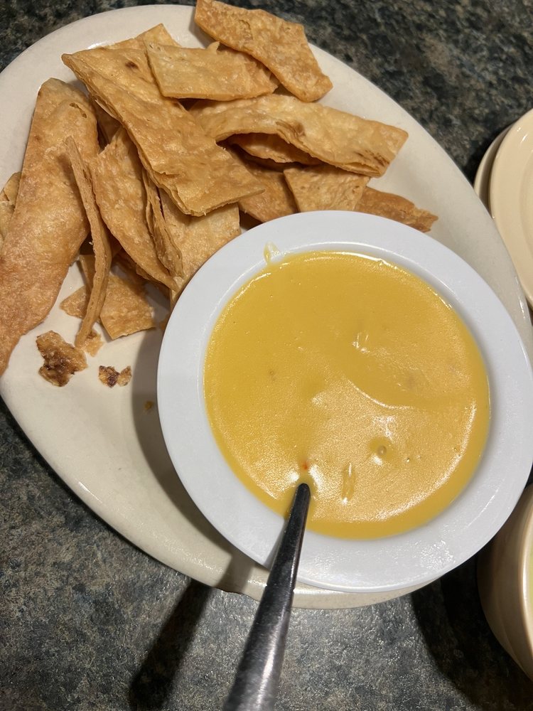 LUNA’S MEXICAN RESTAURANT. 87 Photos & 111 Reviews 6555 S Shore