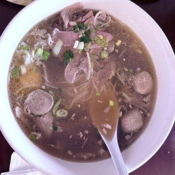 Bac Lieu Restaurant - P20. Bac Lieu Pho Special - Vietnamese Near Me - San Francisco, California