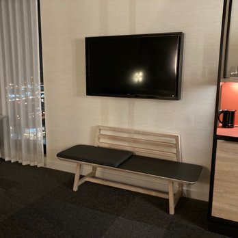 Hôtel Escad Quartier DIX30 - Tv - Hotels Near Me - Brossard, Quebec Hôtel Escad Quartier DIX30 - Tv - Hotels Near Me - Brossard, Quebec
