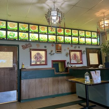Peking China Restaurant - Inside of restaurant - Chinese Near Me - Elkton, Virginia Peking China Restaurant - Inside of restaurant - Chinese Near Me - Elkton, Virginia