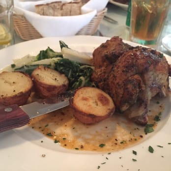 Della Santina's - The chicken they had was amazing the name of it was something in Italian so I can't remember lol - Italian Near Me - Sonoma, California