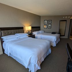 Sheraton Greensboro at Four Season