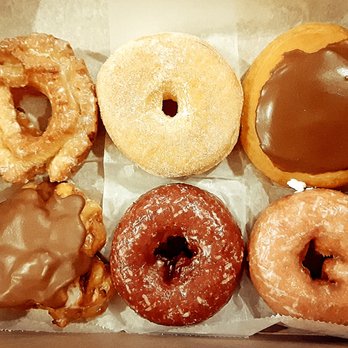 Marge's Donut Den - Bakeries Near Me - Wyoming, Michigan