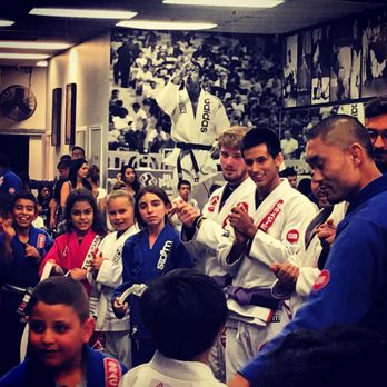 Gracie Barra - Muay Thai Near Me - Northridge, California