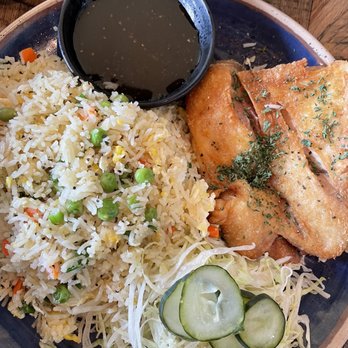 Soup Shop - Chicken with fried rice! Chicken perfectly fried and crispy! - Vietnamese Near Me - South Gate, California Soup Shop - Chicken with fried rice! Chicken perfectly fried and crispy! - Vietnamese Near Me - South Gate, California