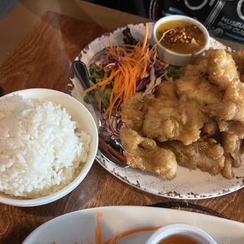 Zen Thai - Orange chicken - Thai Near Me - Phoenix, Arizona