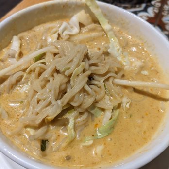 Bangkok House Restaurant - Thai Near Me - Ridgecrest, California